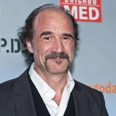 Elias Koteas Net Worth