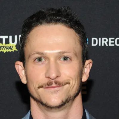 Jonathan Tucker Net Worth