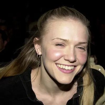 Dominique Swain Net Worth